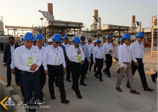 بازدید مدیرعامل شرکت نفت مناطق مرکزی ایران از منطقه عملیاتی نار و کنگان 28