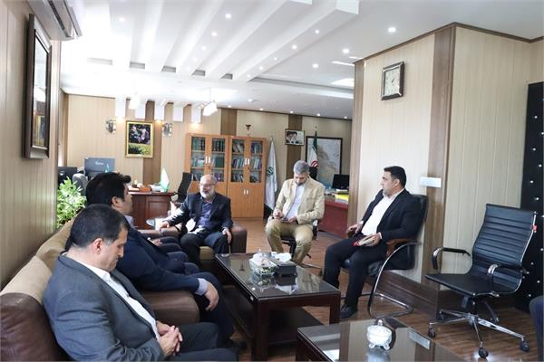 نشست صمیمانه مدیرعامل و اعضاء هیات مدیره با منطقه ۳ سازمان بازرسی کل کشور 5