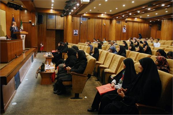 هفتمین نشست تخصصی شبکه راهبردی زنان متخصص صنعت نفت 2