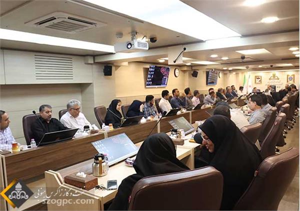 نشست دوره‌ای هیئت مدیره این شرکت با کارکنان امور مالی 13