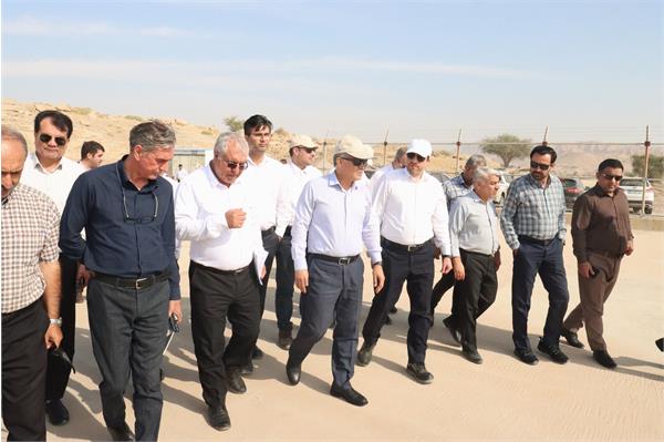 بازدید مدیرعامل نفت مرکزی از میدان نفتی خشت 15