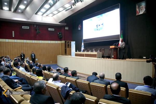 دوم روز بیست‌وچهارمین نمایشگاه بین‌المللی نفت، گاز، پالایش و پتروشیمی 13