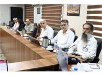 برگزاری جلسات مقدماتی مدیریت امور فنی در مناطق عملیاتی در رابطه با پیش بینی بهره دهی چاه ها 9