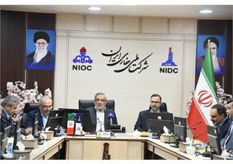 آیین تکریم و معارفه مدیران عامل مناطق نفت‌خیز جنوب و ملی حفاری برگزار شد