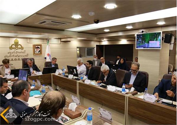 برگزاری جلسه بررسی روند تولید و توسعه میدان‌های مستقل گازی زاگرس جنوبی 36