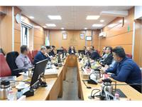 جلسه ای با حضور مدیر عامل و روسای خدمات پشتیبانی مناطق عملیاتی 4