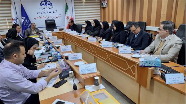 سومین نشست مشترک ادارات برنامه ریزی نیروی انسانی شرکت نفت مناطق مرکزی ایران 9