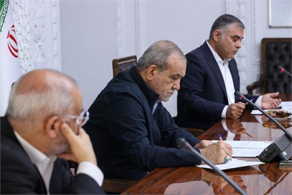 افتتاح ۲ طرح راهبردی نفت با حضور رئیس‌جمهوری 7
