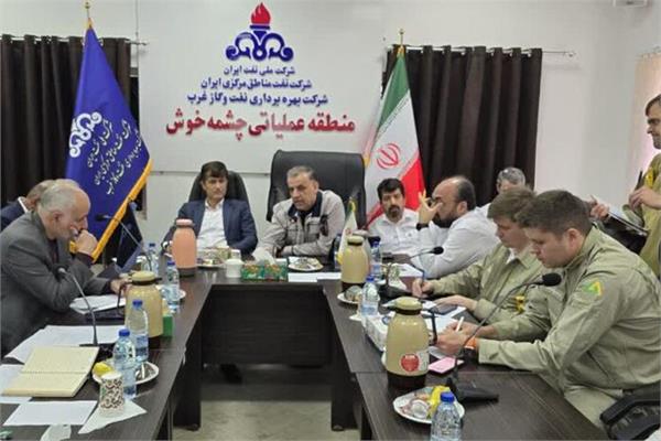 برگزاری جلسه پیگیری و هماهنگی تامین خوراک NGL-3100 7