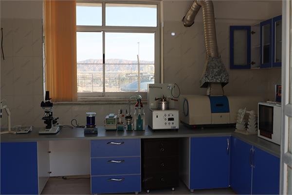 نخستین آزمایشگاه تخصصی شیمی تجزیه دستگاهی در شرکت زاگرس جنوبی 8