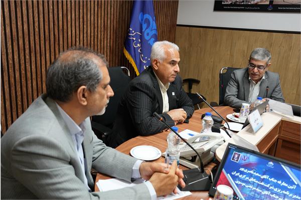آیین معارفه مدیر جدید برنامه ریزی شرکت نفت مناطق مرکزی ایران برگزار شد 13