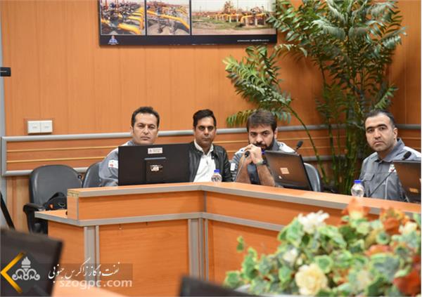 بازدید مدیرعامل شرکت نفت مناطق مرکزی ایران از میدان گازی توس+تصویر 7
