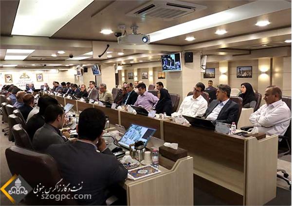 تکریم مدیریت امور فنی شرکت بهره‌برداری نفت و گاز زاگرس جنوبی 18