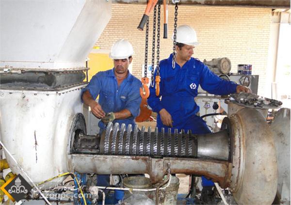 در راستای استمرار تولید؛‌ موتور الکتروپمپ انتقال نفت چشمه خوش بازسازی شد 2