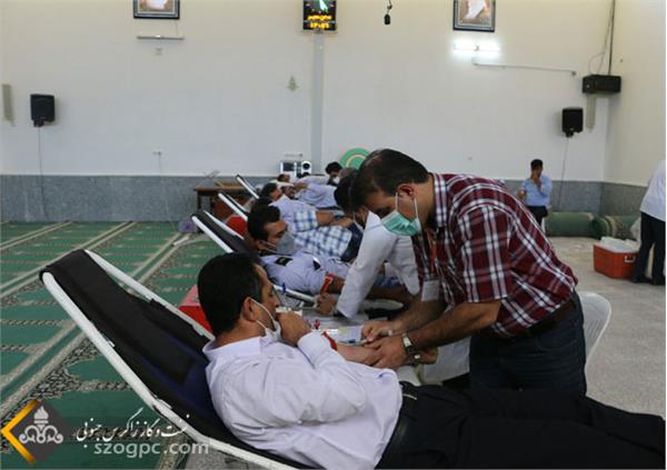 اهداء ١٣٠ هزار سی سی خون کارکنان شرکت بهره برداری نفت و گاز زاگرس جنوبی 6