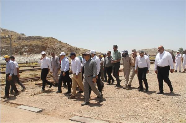 بازدید مدیرعامل نفت‌ مناطق مرکزی ایران از میدان‌های گازی باباقیر و بانکول 10