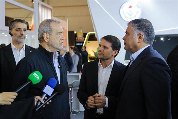 بازدید رئیس‌جمهوری از بیست‌ونهمین نمایشگاه نفت/ ۲ 15