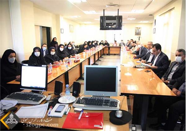 نشست مشترک مدیرعامل شرکت نفت مناطق مرکزی ایران با رئیس پژوهشگاه صنعت نفت 19