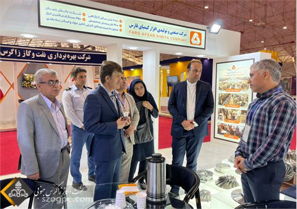 بازدید مدیرعامل زاگرس جنوبی از نخستین نمایشگاه تولید ایرانی دانش بنیان شیراز 9