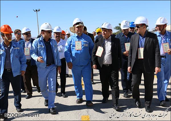 بازدید معاون مدیرعامل شرکت ملی نفت ایران در امور تولید از منطقه عملیاتی نار و کنگان