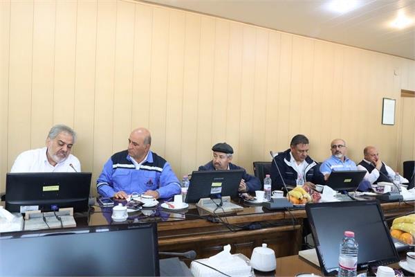 بازدید مدیرعامل و جمعی از مدیران و روسای اداری از ناحیه آغار 17