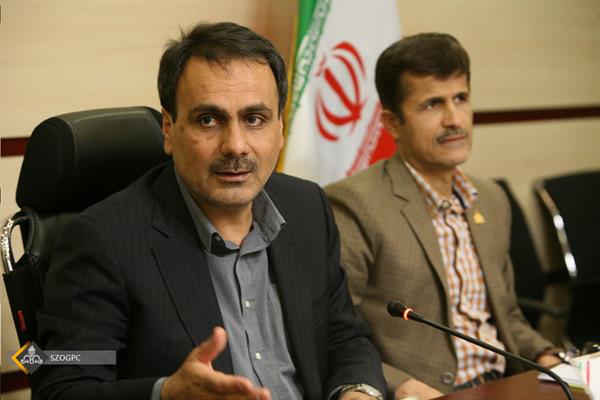 برگزاری مراسم گرامیداشت روز ارتباطات و روابط عمومی در شرکت نفت مناطق مرکزی ایران 46