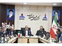 آیین تکریم و معارفه مدیران عامل مناطق نفت‌خیز جنوب و ملی حفاری 10