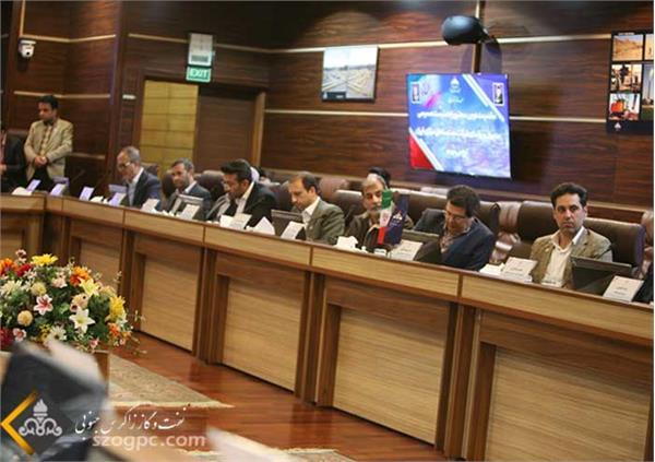 نشست صمیمی مدیرعامل با مدیران ارشد شرکت نفت مناطق مرکزی ایران 5