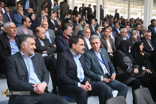 نخستین روز برپایی بیست‌وچهارمین نمایشگاه بین‌المللی نفت، گاز، پالایش و پتروشیمی 16