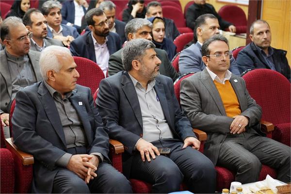 آیین گرامیداشت روز پژوهش و فناوری در شرکت نفت مناطق مرکزی ایران 27