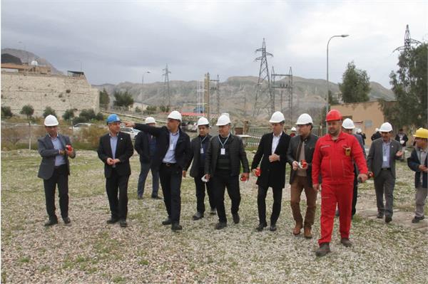 بازدید مدیر عامل نفت مناطق مرکزی از میدانهای گازی تنگ بیجار ، باباقیر و بانکول 5