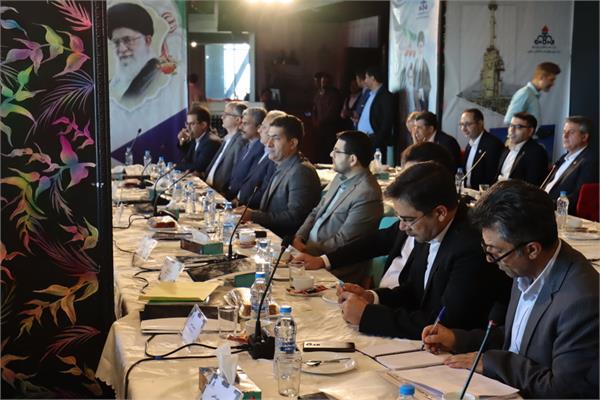 جلسه پیش بینی بهره دهی چاه های شرکت نفت مناطق مرکزی ایران / شرق و سراجه قم 7