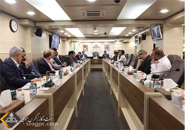 برگزاری مراسم تودیع و معارفه سرپرست مهندسی سیستم ها و بهره وری زاگرس جنوبی 15