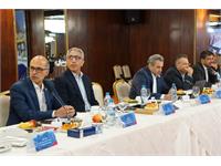 جلسه پیش بینی بهره دهی چاههای این شرکت برای نیمه دوم سال ۱۴۰۳ 17