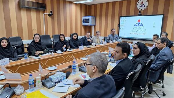 سومین نشست مشترک ادارات برنامه ریزی نیروی انسانی شرکت نفت مناطق مرکزی ایران 10