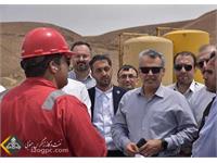 بازدید مدیر نظارت بر تولید نفت و گاز شرکت ملی نفت ایران و مدیرعامل نفت مرکزی از منطقه عملیاتی خانگیران 12