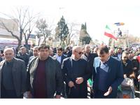 حضور کارکنان شرکت بهره‌برداری نفت و گاز زاگرس جنوبی در راهپیمایی ۲۲ بهمن 1403 13