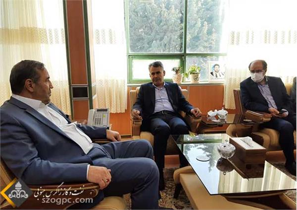 برگزاری نشست مدیرعامل شرکت نفت مناطق مرکزی ایران با استاندار ایلام 14