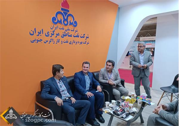 بازدید مدیرعامل زاگرس جنوبی از نخستین نمایشگاه تولید ایرانی دانش بنیان شیراز