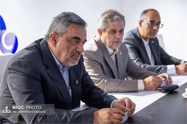 رایزنی نفتی مدیرعامل شرکت ملی نفت ایران با رایزن اقتصادی روسیه در حاشیه نمایشگاه 6