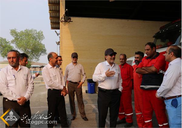 بازدید مدیر عامل و هیت همراه از منطقه عملیاتی سرخون و گشوی جنوبی. 14