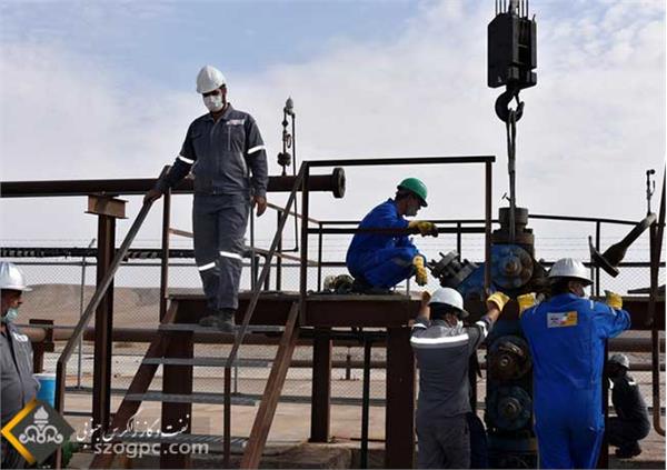 تعویض تاج چاه ۶۵ خانگیران شرکت بهره‌برداری نفت و گاز شرق 4