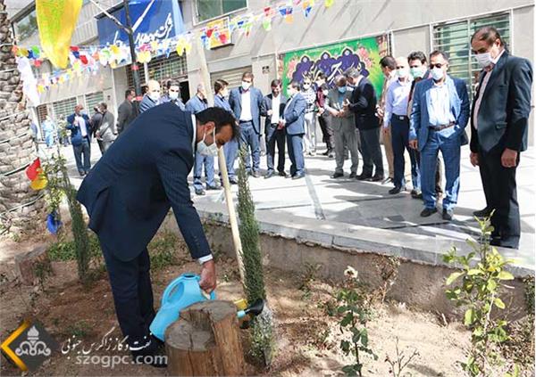 استقبال زاگرس جنوبی با کاشت نهای در روز درختکاری 3