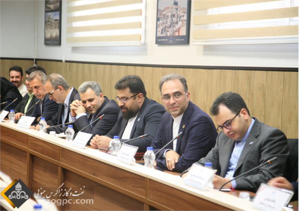 معارفه سرپرست شرکت بهره برداری نفت و گاز غرب و سرپرست مدیریت تولید نفت مرکزی برگزار شد 10