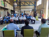 میز خدمت مدیریت منابع انسانی در منطقه عملیاتی نار و کنگان 11