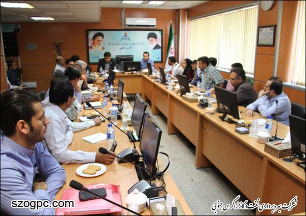 نشست دانشجویان دانشکده خبر شیراز با اداره روابط عمومی شرکت بهره برداری نفت و گاز زاگرس جنوبی
