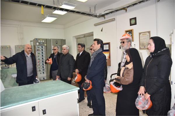 نشست بررسی و رفع مشکلات کارکنان شرکت بهره برداری نفت و گاز شرق 7