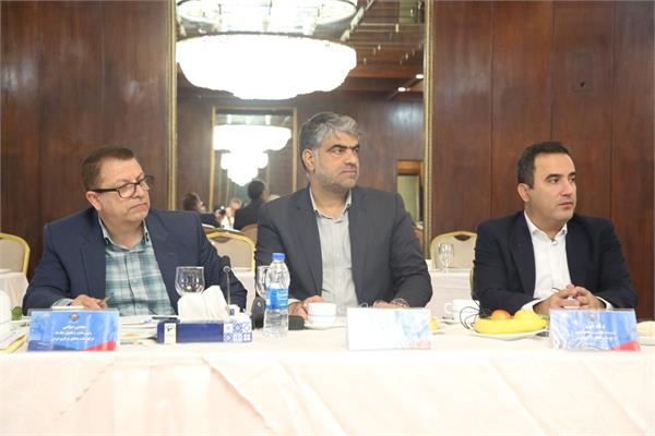 جلسه پیش بینی بهره دهی چاه های شرکت نفت مناطق مرکزی ایران / زاگرس جنوبی 5