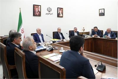 بررسی برنامه‌های افزایش تولید و رفع ناترازی‌ها در حوزه انرژی با حضور رییس جمهوری