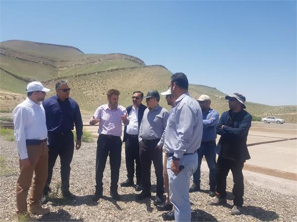 بازدید مدیر عامل شرکت نفت مناطق مرکزی ایران از پروژه توسعه میدان گازی توس 8